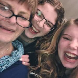 Meet your Posher, Anne